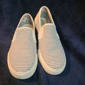 Tommy Bahama shoes